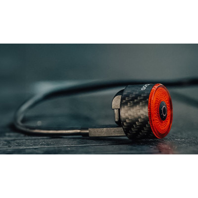 Svetlo Gaciron zadné LOOP 100 Carbon