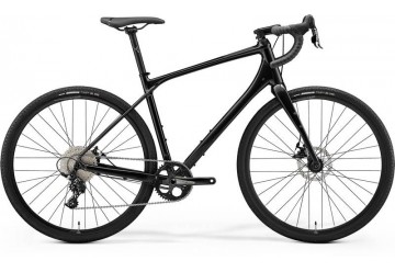 Merida gravel bicykel SILEX 300 lesklý čierny(matný čierny) 2023
