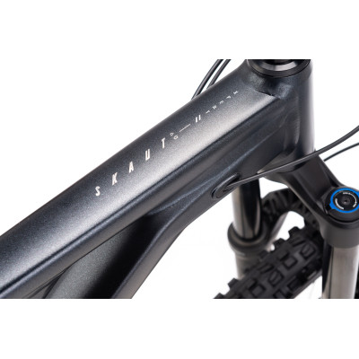 SKAUT 60 Xpert - matná čierna XL