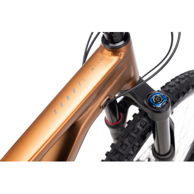 SKAUT 60 Pro - matná zlatá L