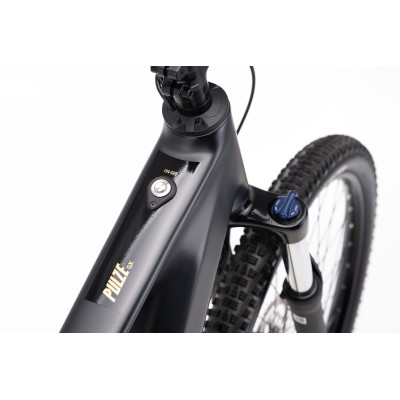 PULZE GX - matná čierna L (18,5)