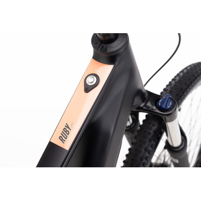 RUBY GX 29 - matná čierna M (16)