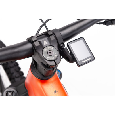 ZYNK GX Pro - matná čierna / matná oranžová M (17)