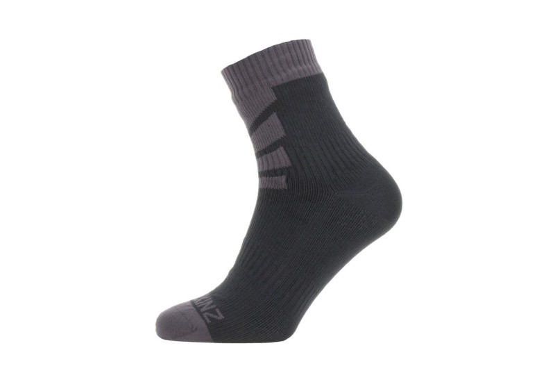 SealSkinz Ponožky Warm Weather Ankle vel.L (43-46) čierna/Å¡edÃ¡ vodeodolnÃ©