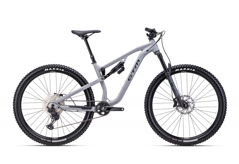 CTM horský bicykel SKAUT 4.0 - matná sivá / čierna 2025